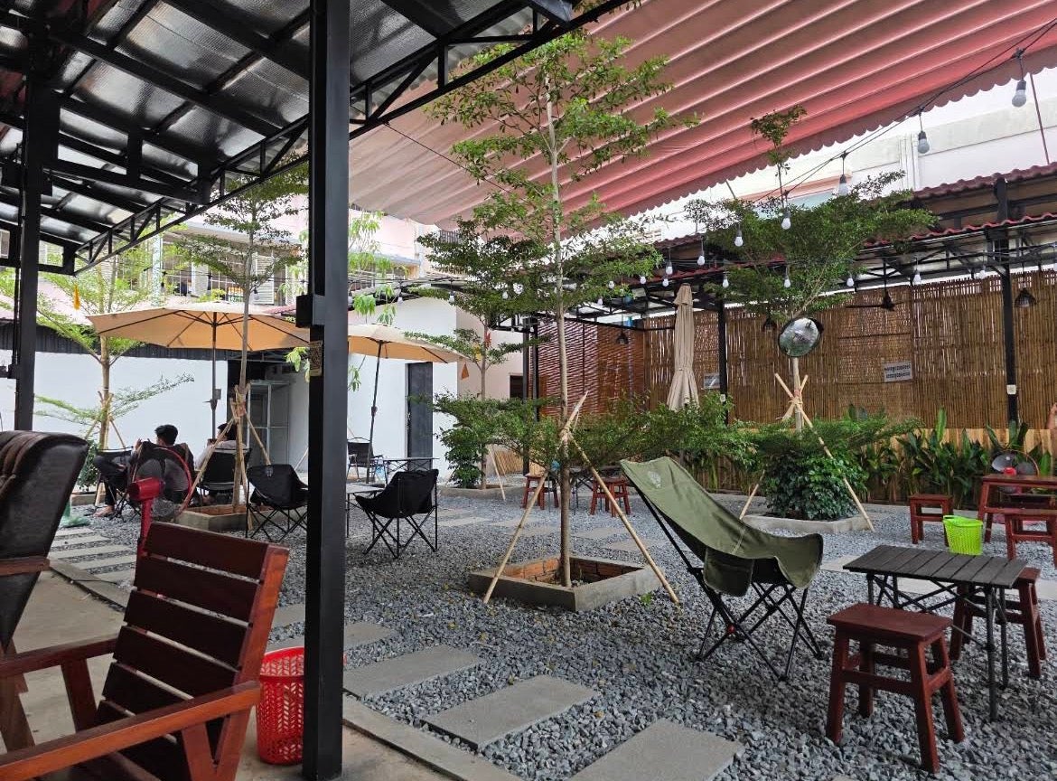 Y65 Cafe